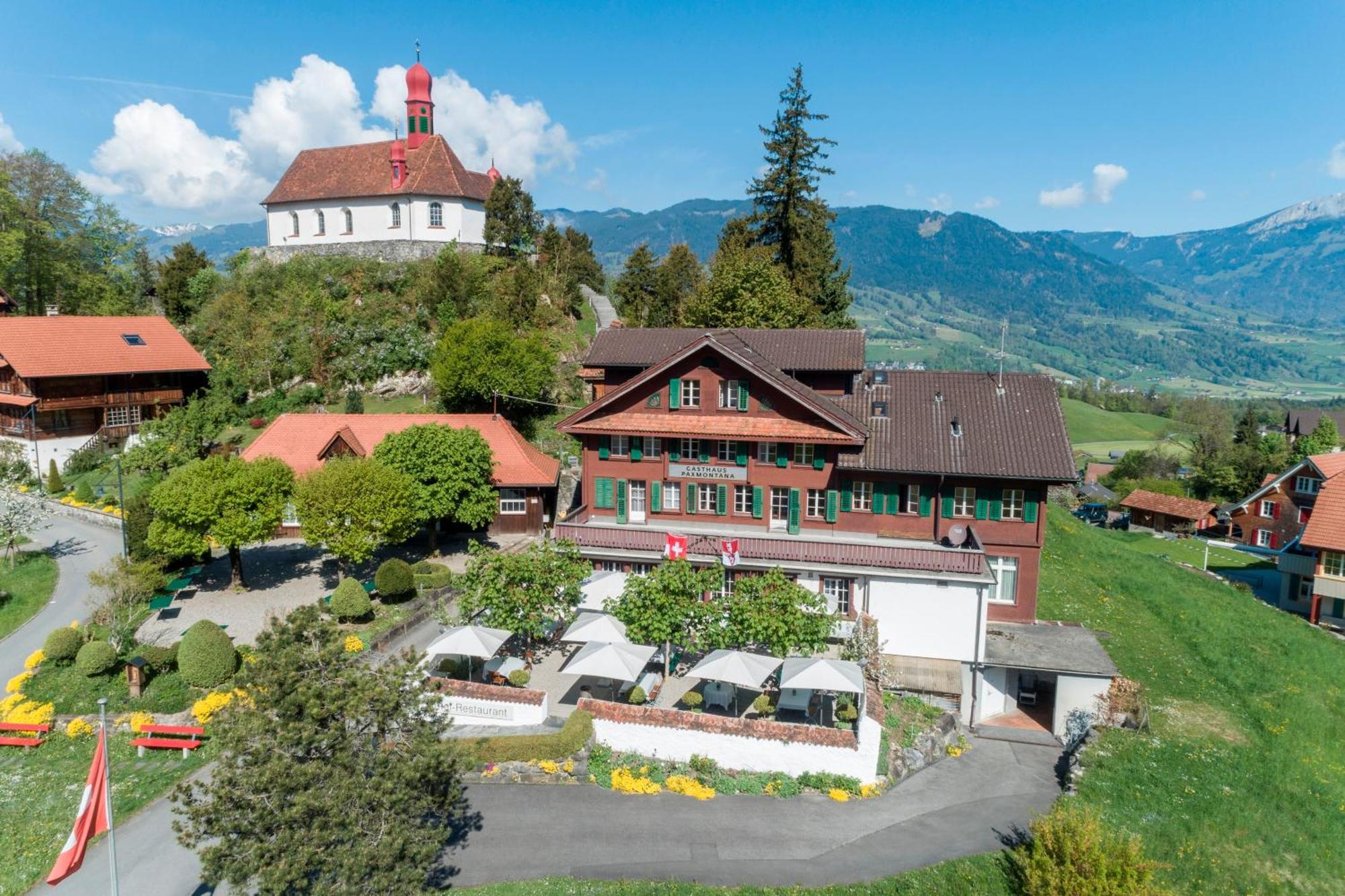 Gasthaus Paxmontana Sachseln Bagian luar foto