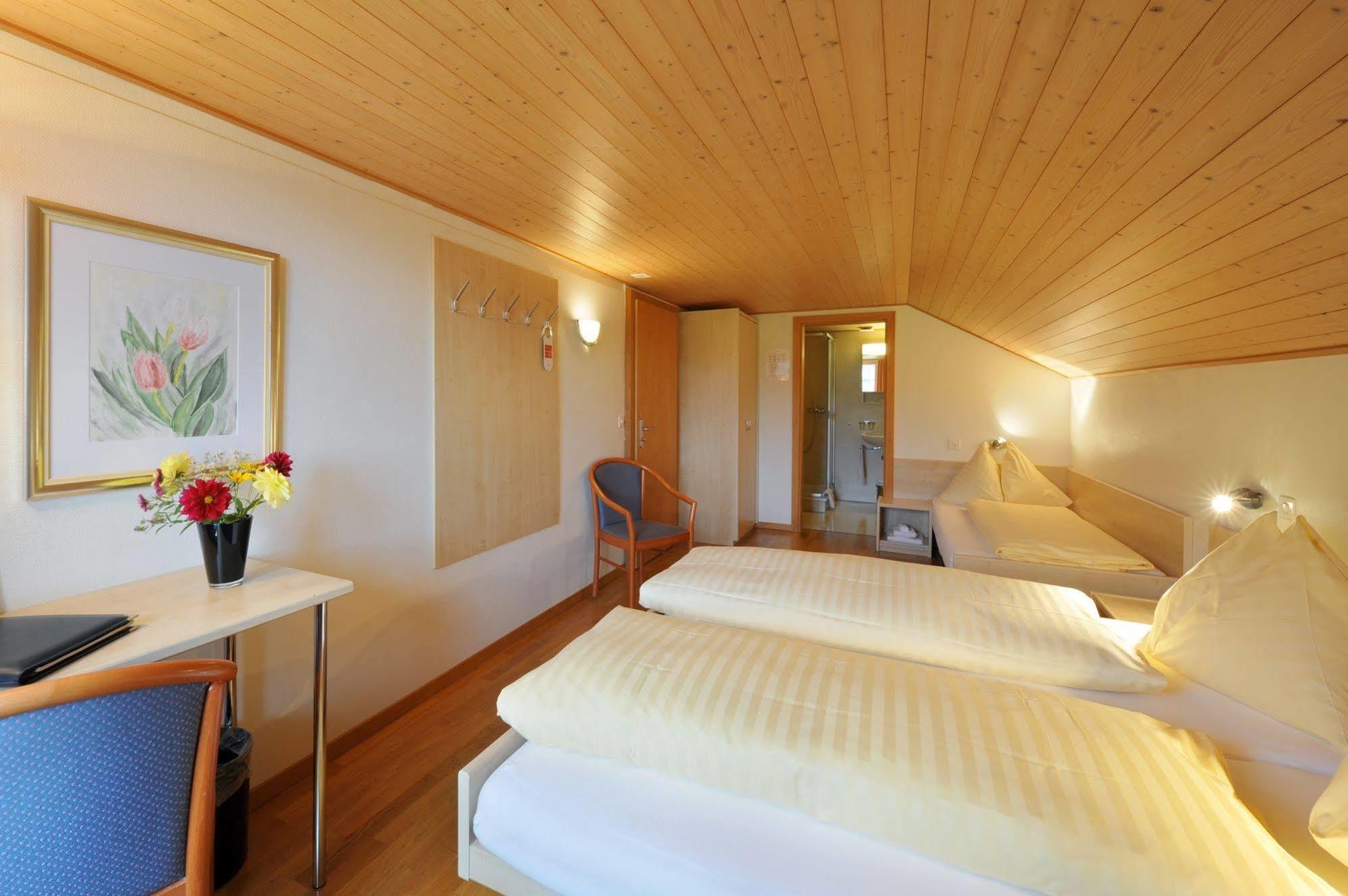 Gasthaus Paxmontana Sachseln Bagian luar foto